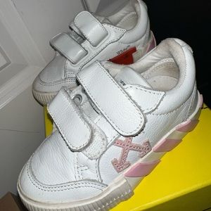 Pink and white Off white kids 8c